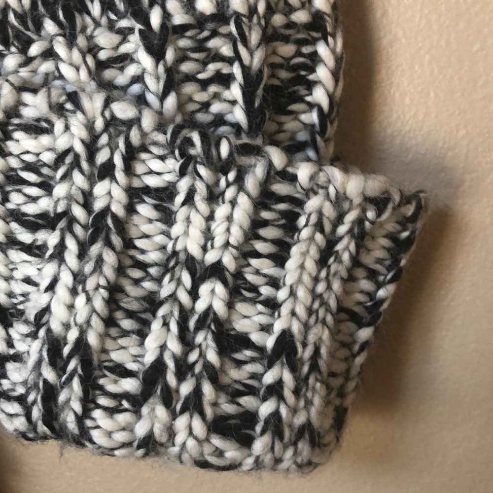 ANN TAYLOR LOFT EUC BLK&WH MARLED CHUNKY CARDIGAN - Picture 12 of 16
